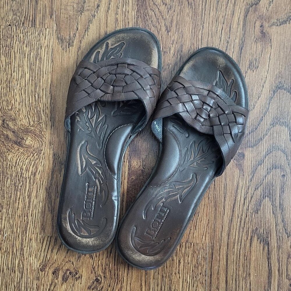 Born handcrafted brown leather sandals size 7